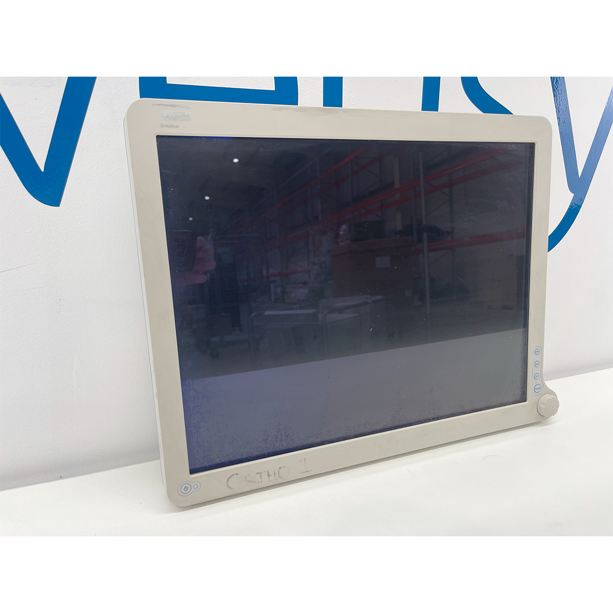 Advan HD Medical LCD 21.3" Monitor AMM213TD