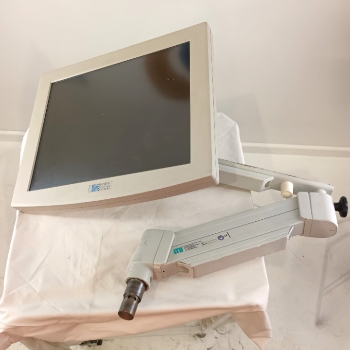 Smith and Nephew V3C-SX19-R230 Monitor