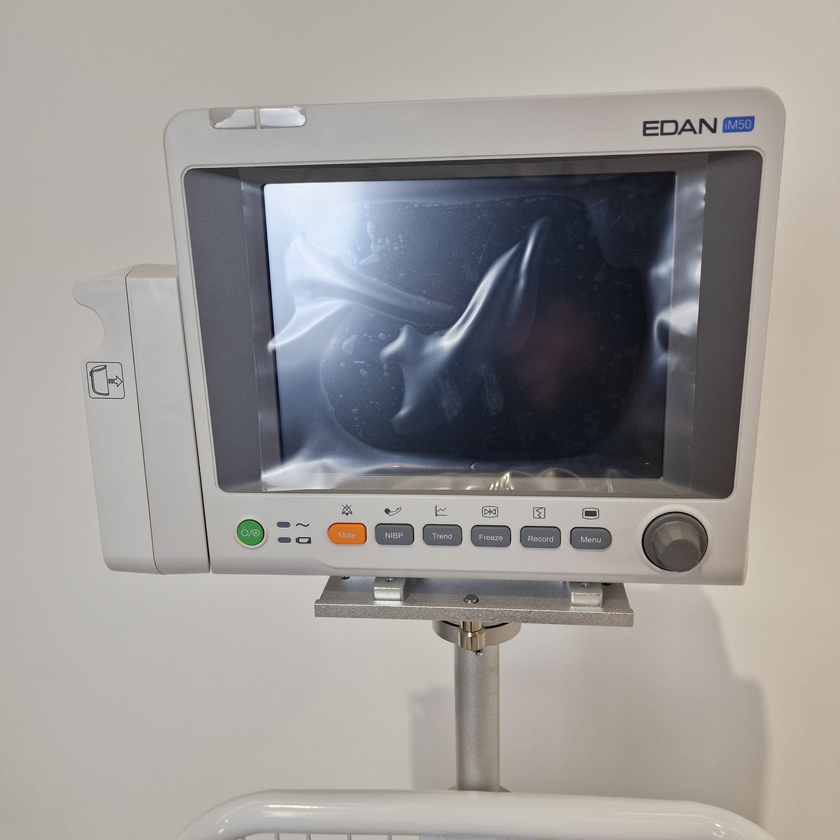 Edan iM50 Vital Signs Monitors with MT-206 wheeled roll stand